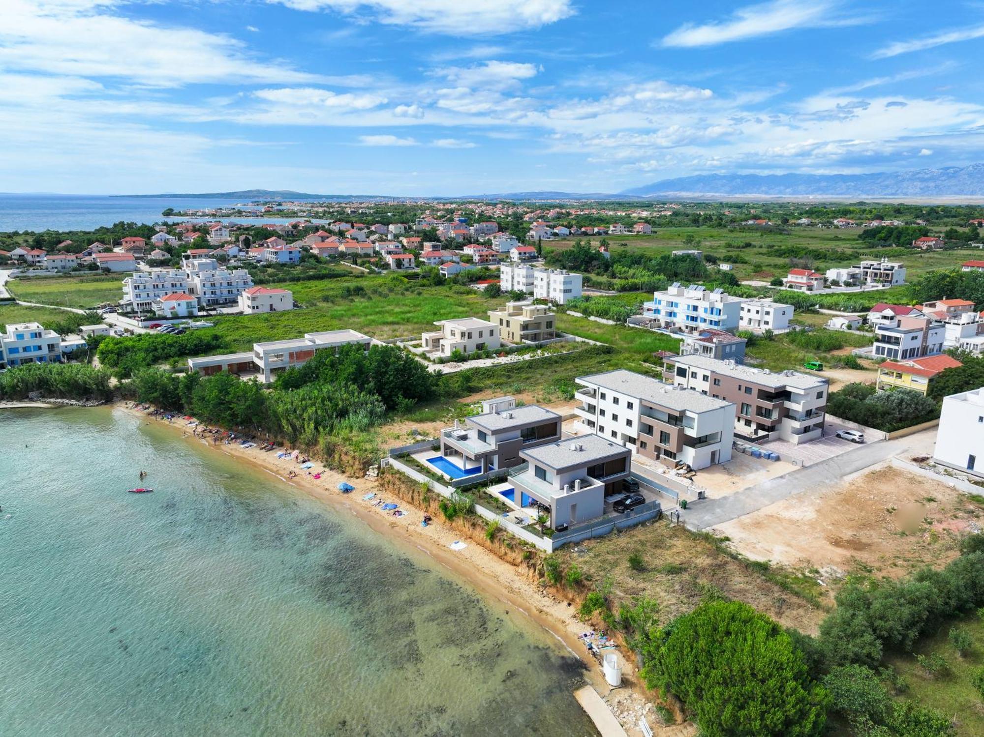 Deluxe Apartments Privlaka On The Sand Esterno foto