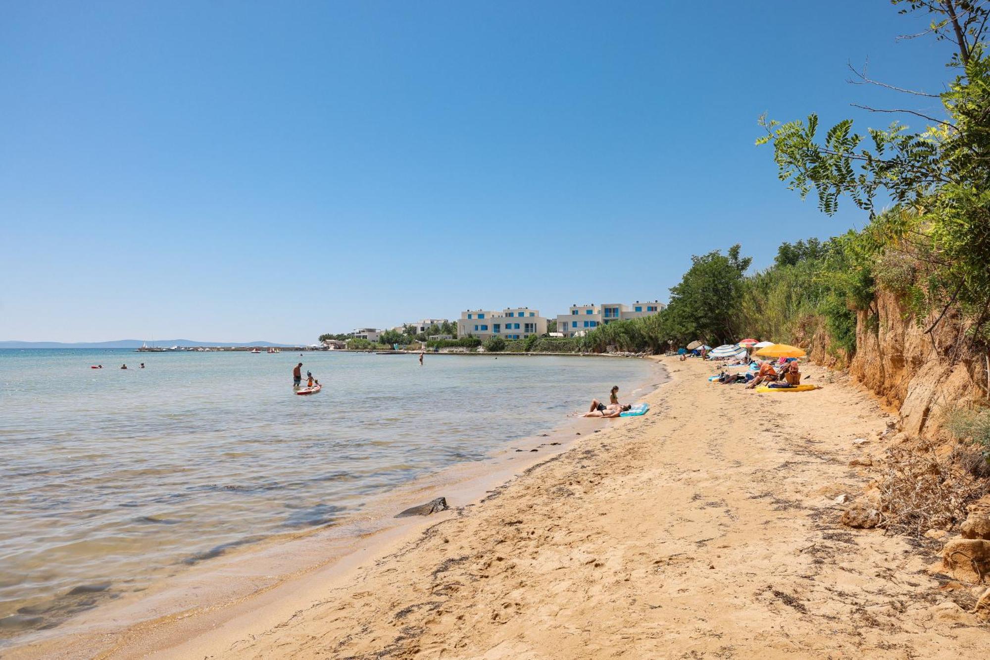 Deluxe Apartments Privlaka On The Sand Esterno foto